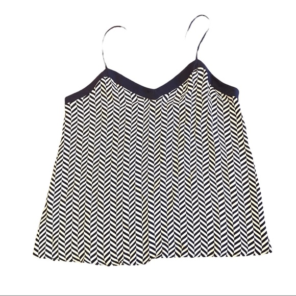 Amour Vert Large Silk Chevron Tank Top - Picture 3 of 7